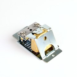 UTC/Edwards Buzzer; Vibrating; 90 dB; 8-10VAC; Panel Mount